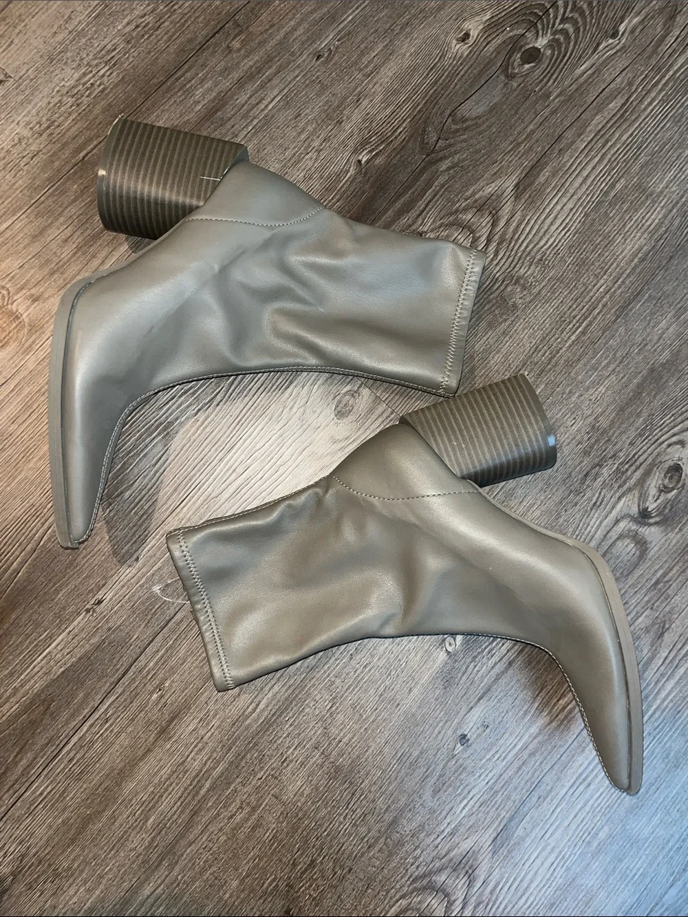 OAK + FORT Pointed Toe Block Heel Booties